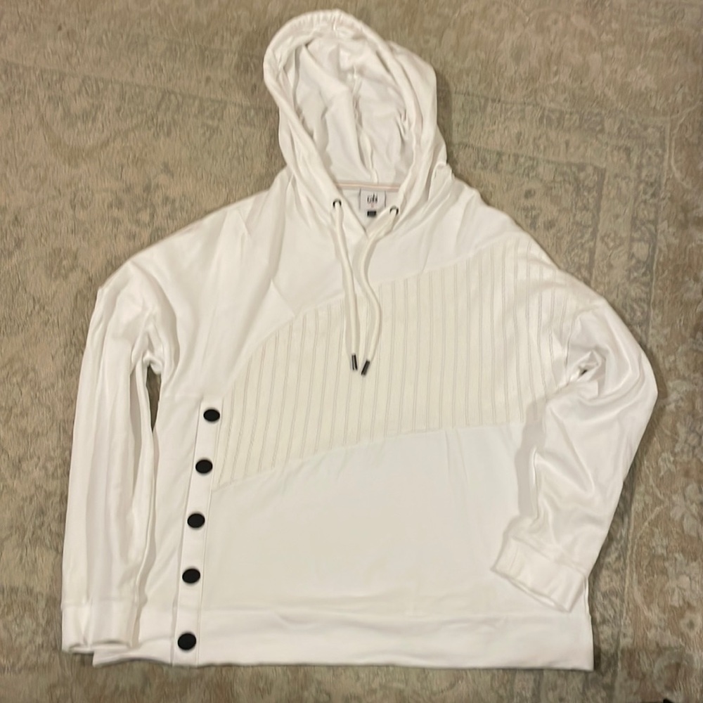 Cabi women’s hooded pullover size M
